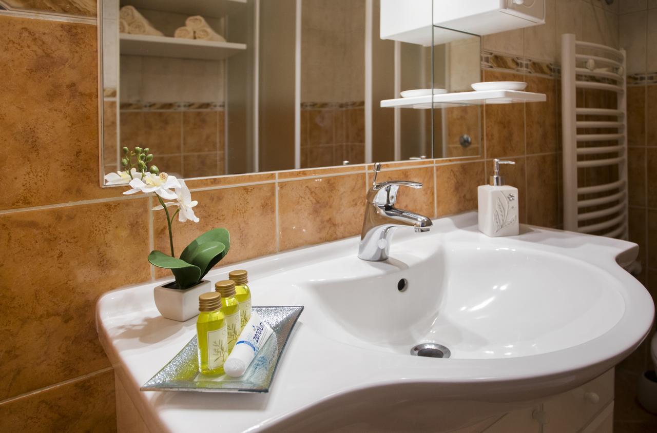 Apartment Amalfi สปลิท ภายนอก รูปภาพ