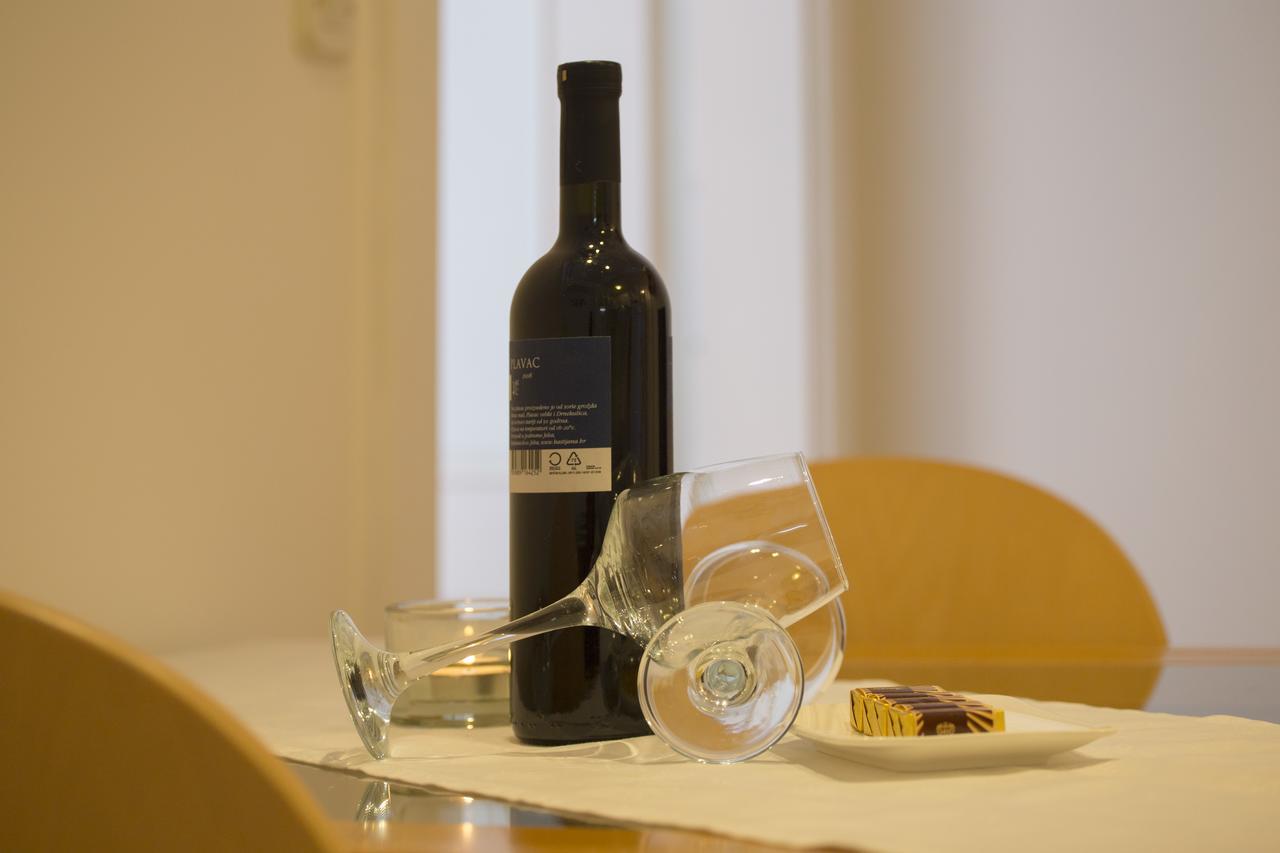 Apartment Amalfi สปลิท ภายนอก รูปภาพ
