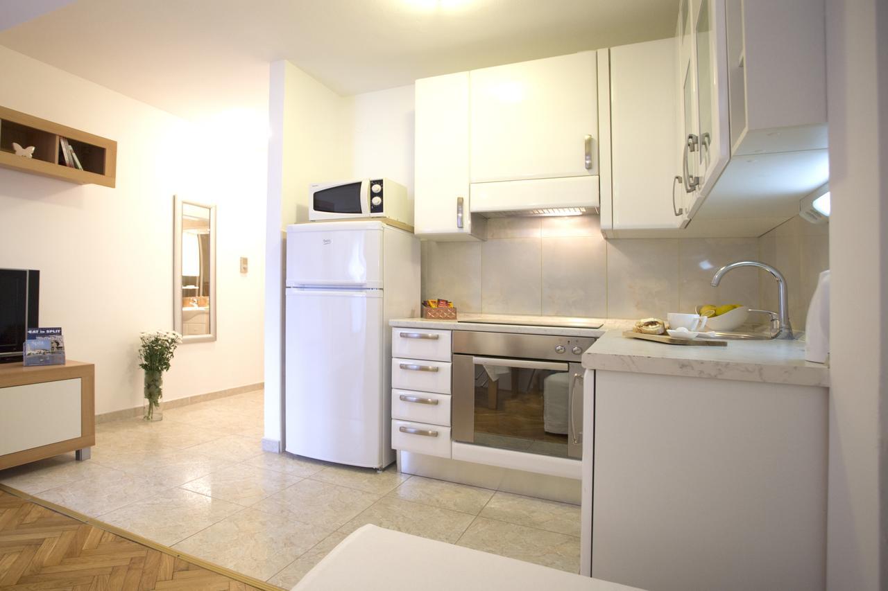 Apartment Amalfi สปลิท ภายนอก รูปภาพ